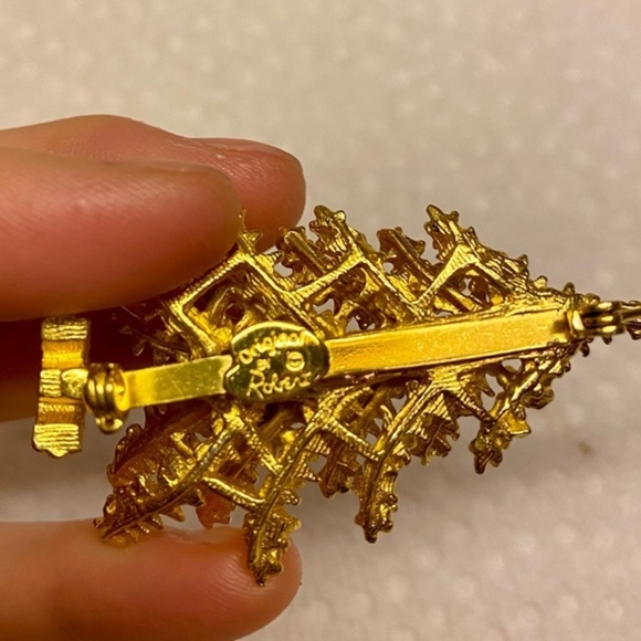 Y2K Vintage Signed Original by Robert Gold Tone Christmas Tree Brooch Rhinestone - Picture 7 of 7